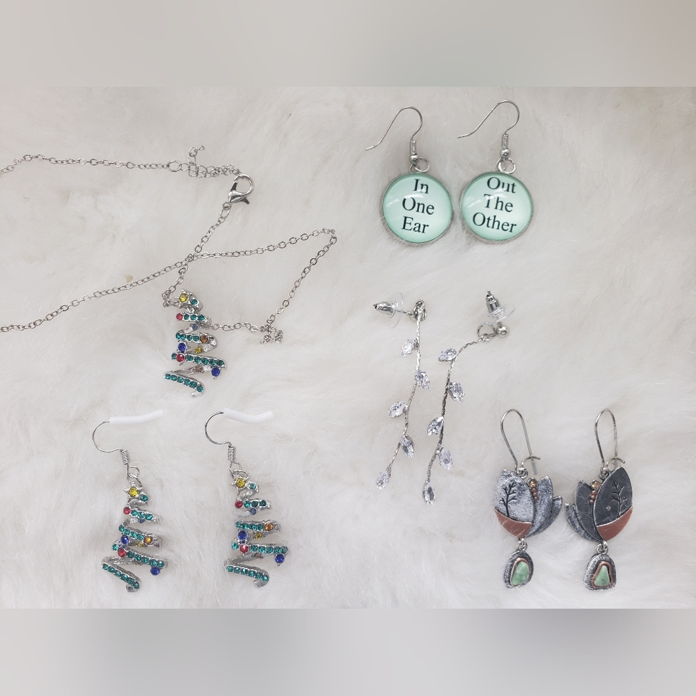 Mixed Dangle Earrings and Necklace Set - Mint, Teal, Silver Accents